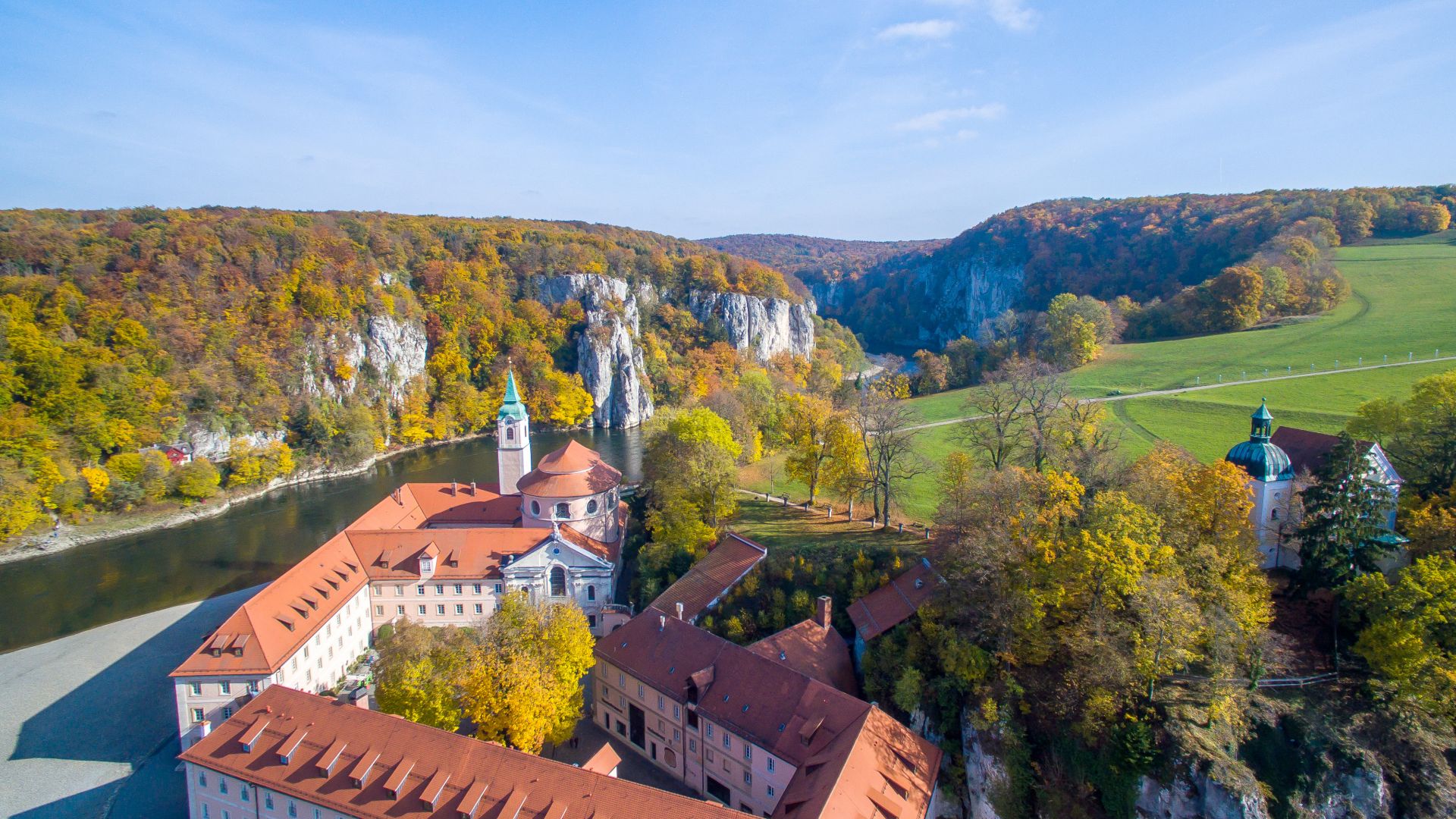 Kelheim: Weltenburg monastery at the Danube Panorama Trail near Kelheim