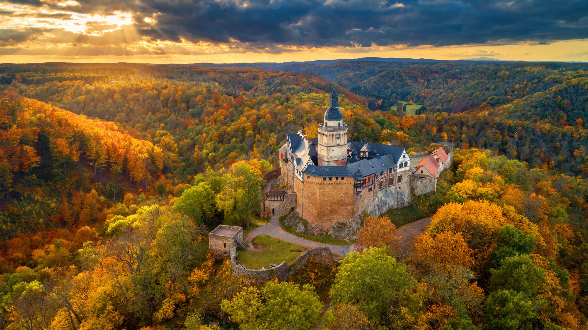 Falkenstein: Aerial view of Falkenstein Castle at dusk in autumn, Harz